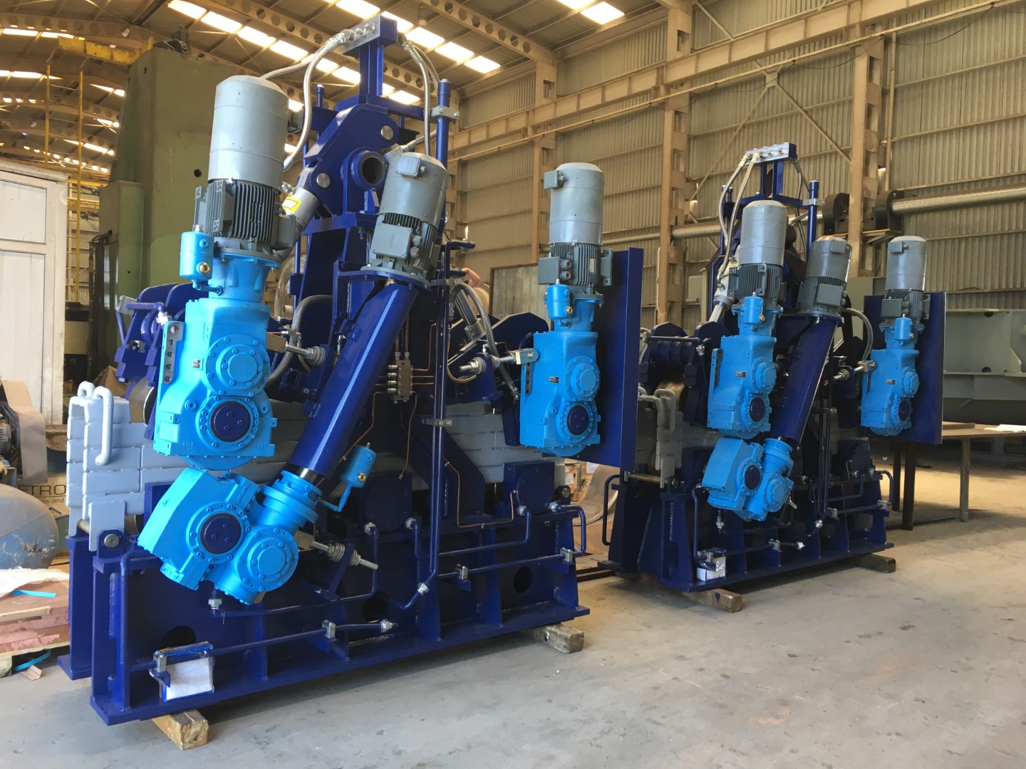 Withdrawal and Straightening Units