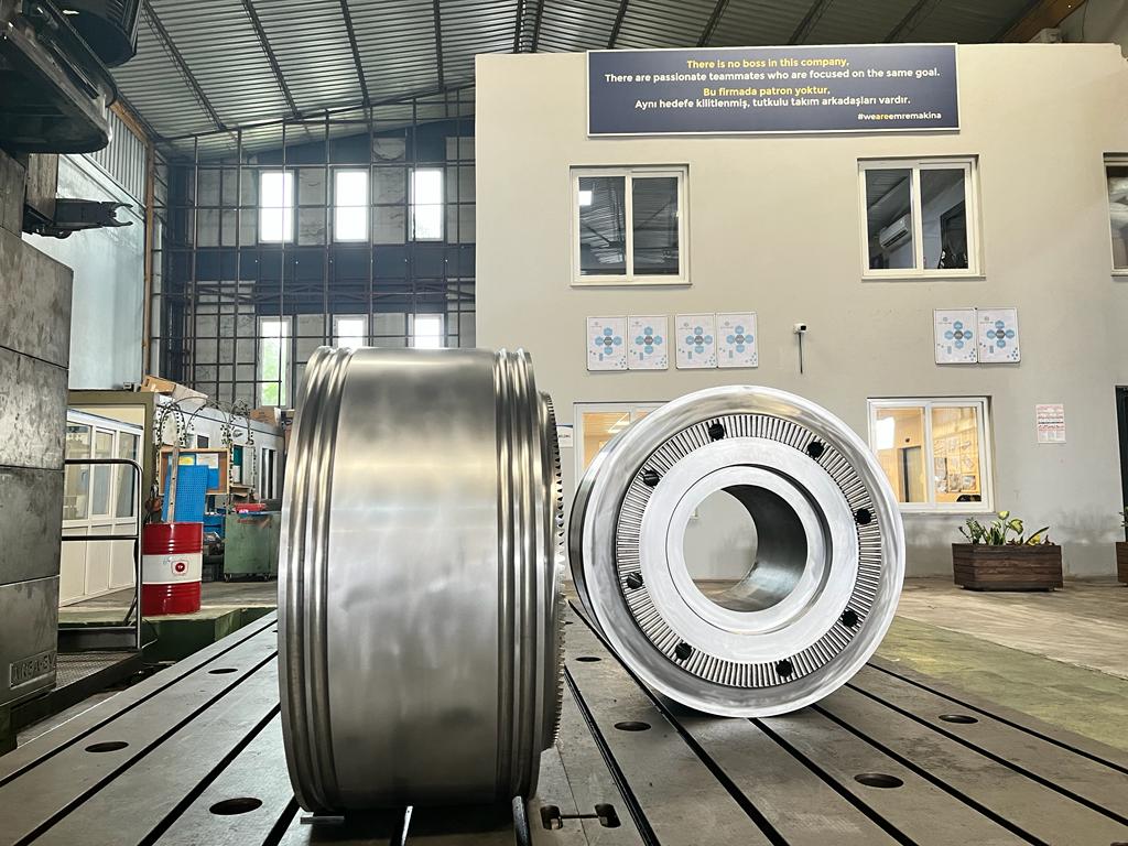 Industrial Gears and Reducers