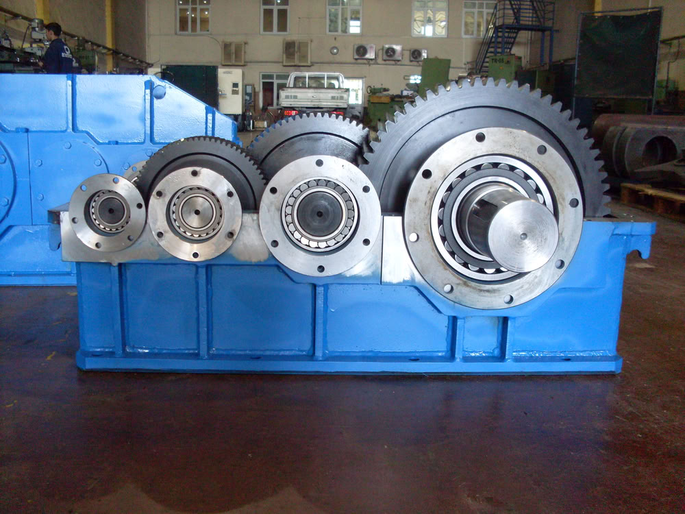 Industrial Gears and Reducers