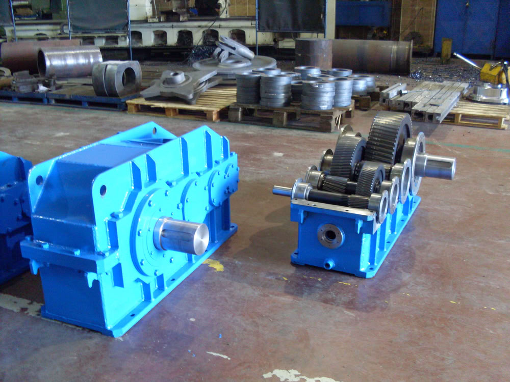 Industrial Gears and Reducers