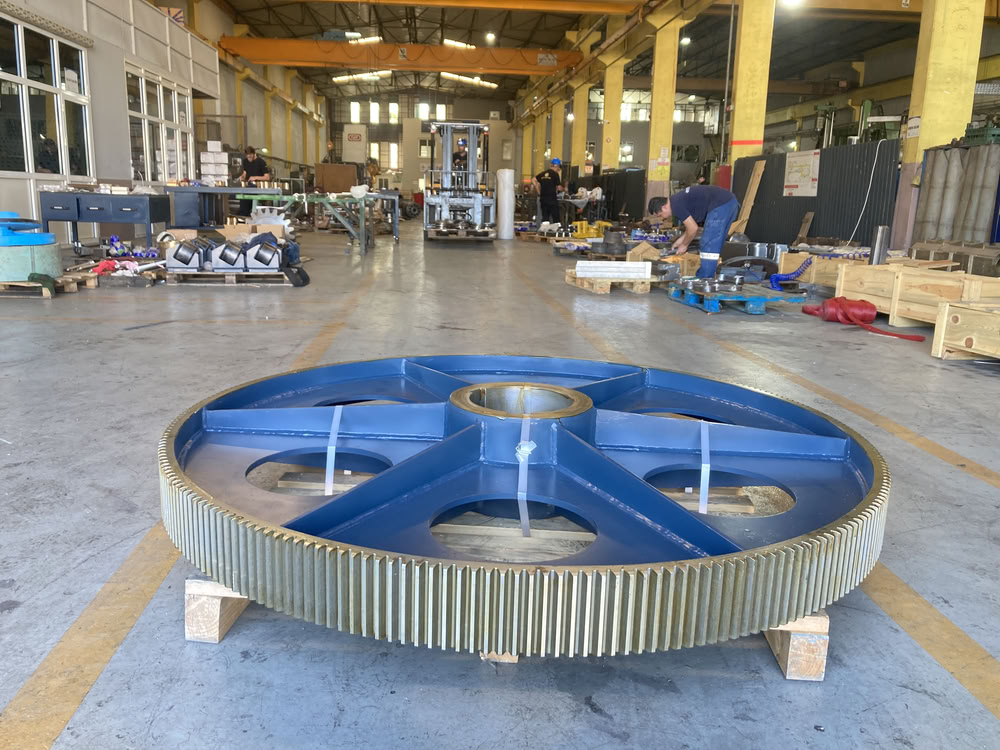 Industrial Gears and Reducers
